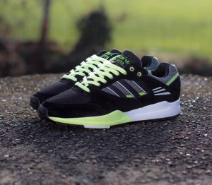 adidas super tech